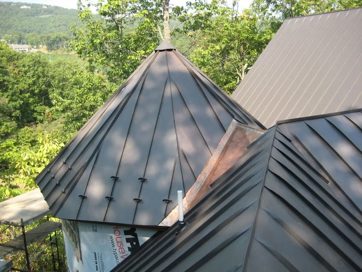 Professional Roof Tarp Installation by Craftsman Roofing in Hampstead